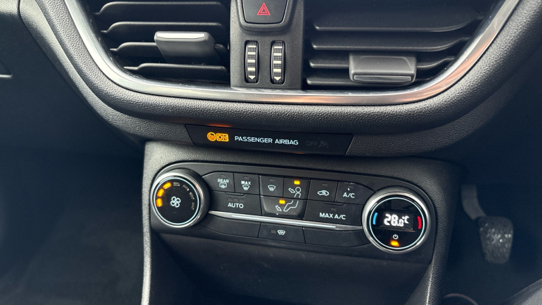 Ford Fiesta 1.0 EcoBoost Titanium 5dr Petrol Hatchback